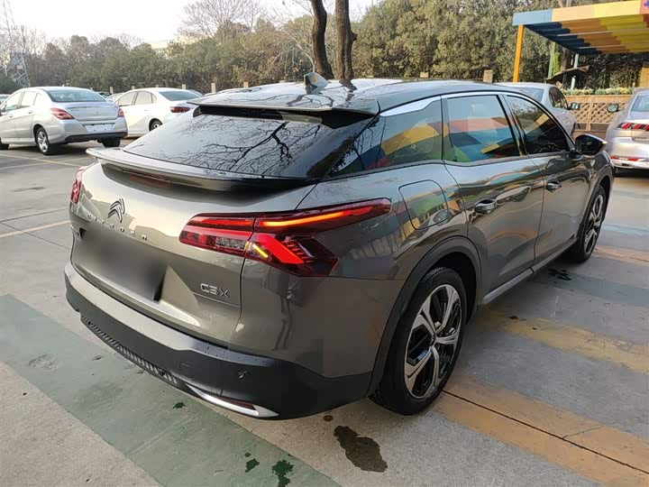 Фото 7 - Citroen C5 X