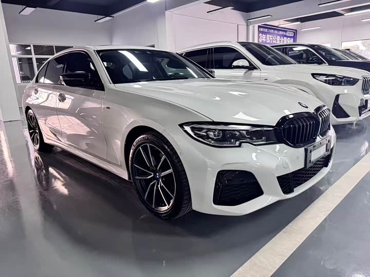 Фото 3 - BMW 3 Series