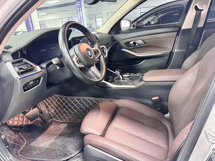 Фото 4 - BMW 3 Series