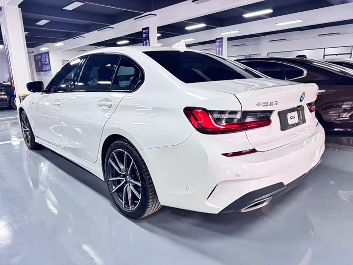 Фото 7 - BMW 3 Series