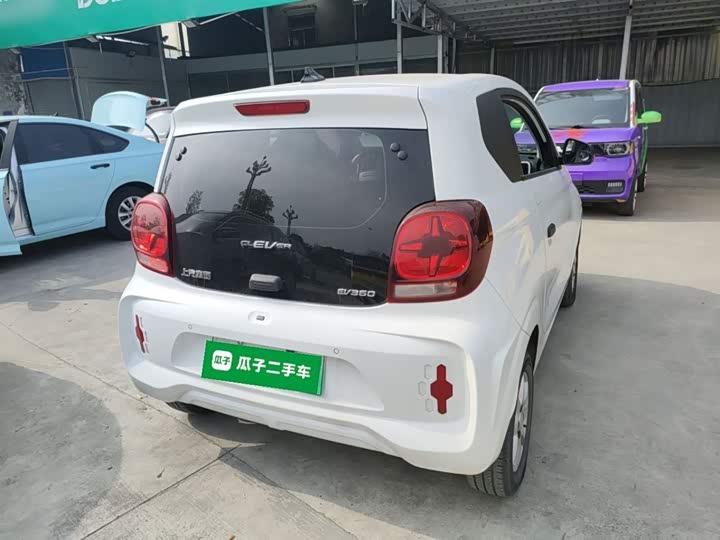 Фото 7 - Roewe Clever