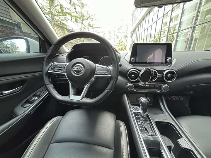 Фото 9 - Nissan Sylphy