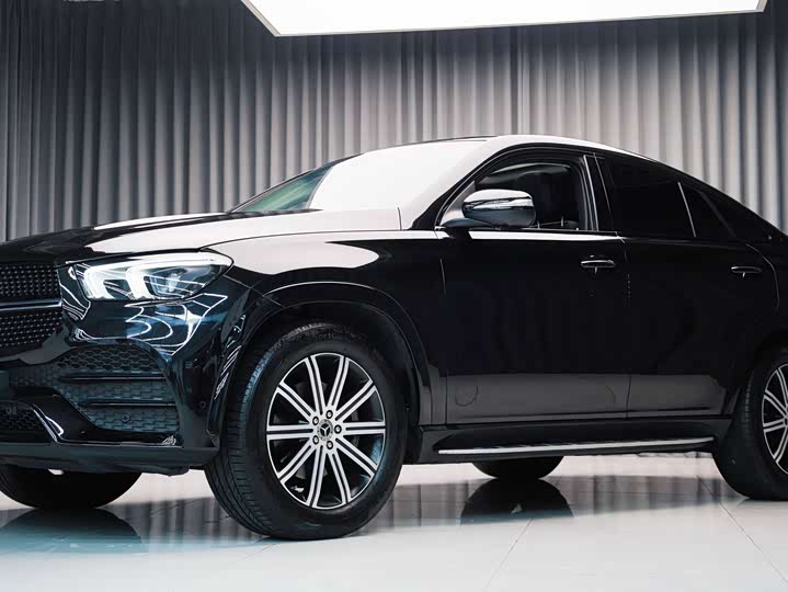 Фото 4 - Mercedes-Benz GLE-Class Coupe