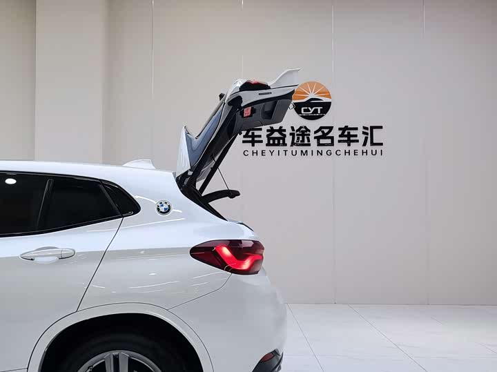 Фото 9 - BMW X2