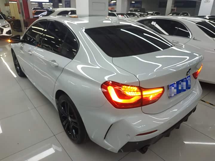 Фото 5 - BMW 1 Series