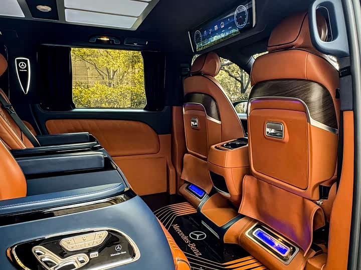 Фото 4 - Mercedes-Benz Vito