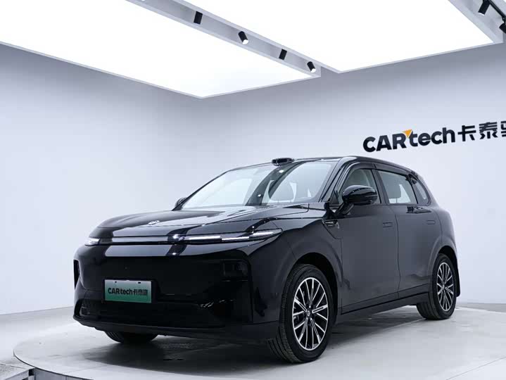 Фото 4 - Leapmotor B10