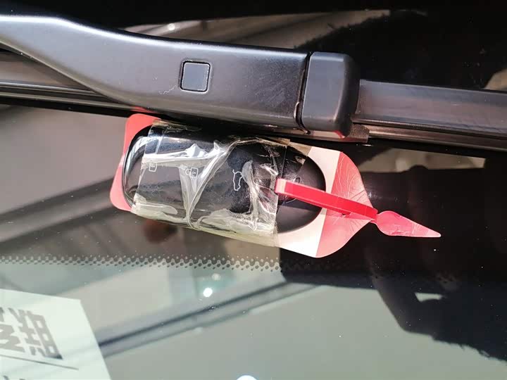 Фото 9 - LiXiang One