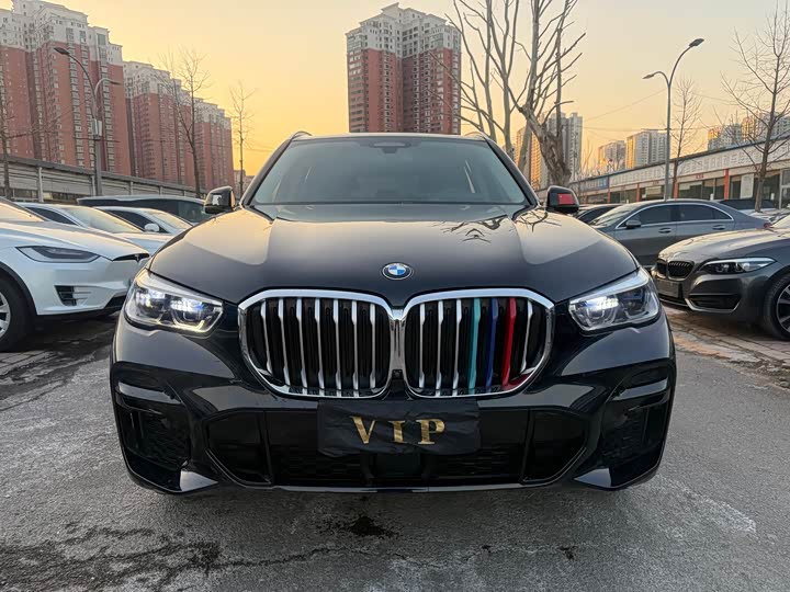 Фото 2 - BMW X5