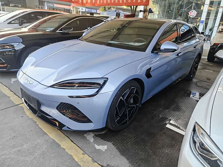 Фото 1 - BYD Seal