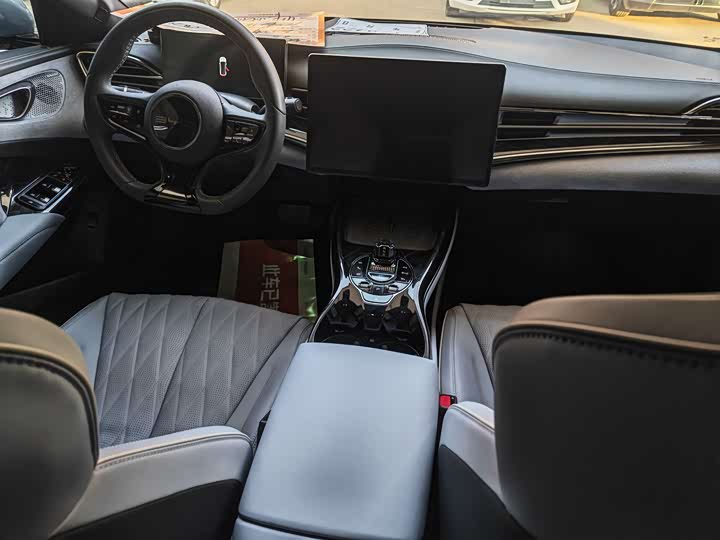 Фото 7 - BYD Seal