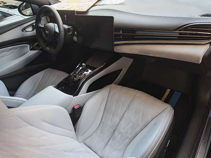 Фото 8 - BYD Seal