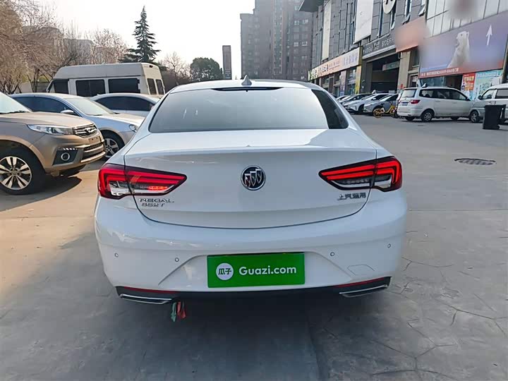 Фото 6 - Buick Regal