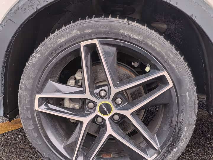 Фото 5 - Roewe RX5