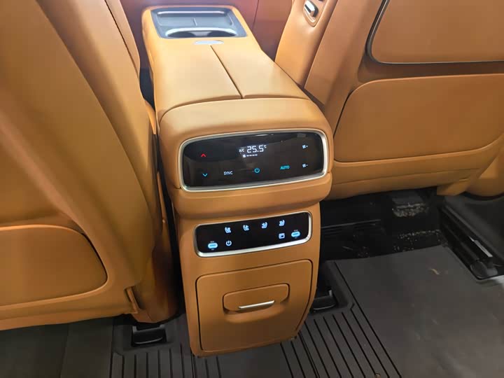 Фото 5 - Dongfeng Yipai eπ 008