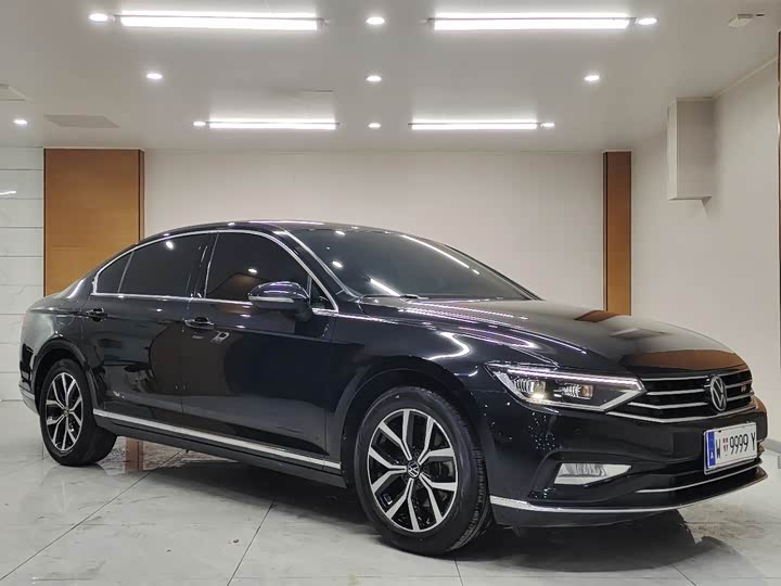 Фото 3 - Volkswagen Magotan