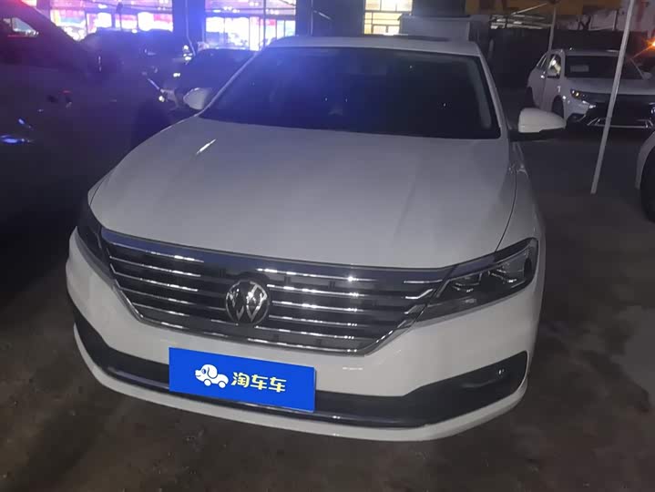 Фото 2 - Volkswagen Lavida