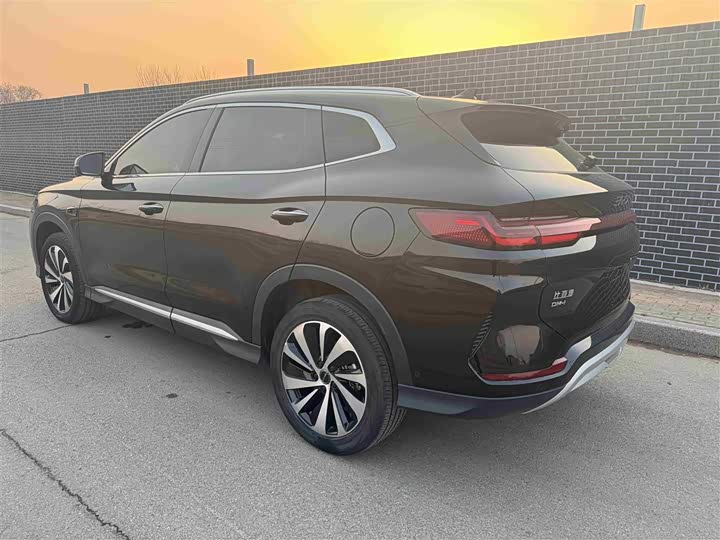 Фото 4 - BYD Song Plus Hybrid/EV