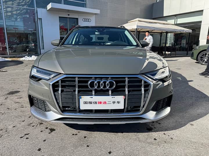 Фото 2 - Audi A6