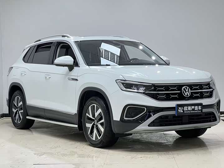 Фото 3 - Volkswagen Tayron