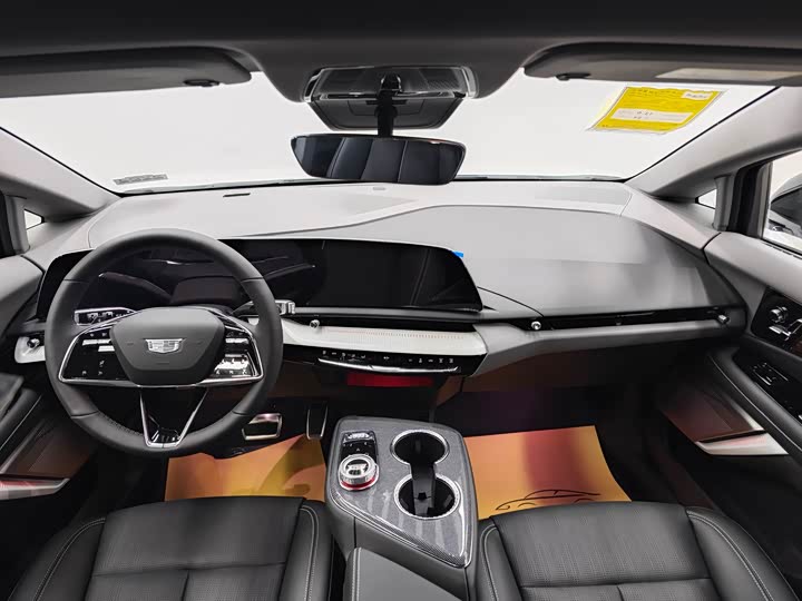 Фото 4 - Cadillac Optiq