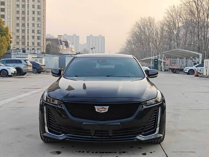 Фото 2 - Cadillac CT5
