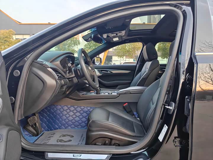 Фото 4 - Cadillac CT5