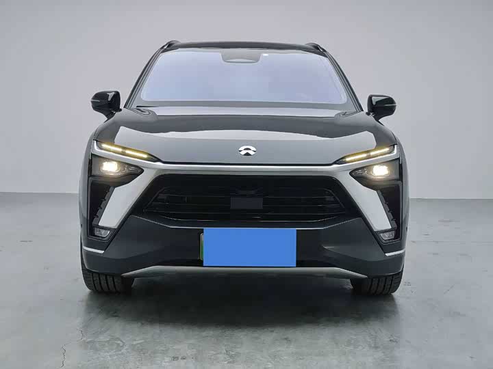 Фото 2 - Nio ES8