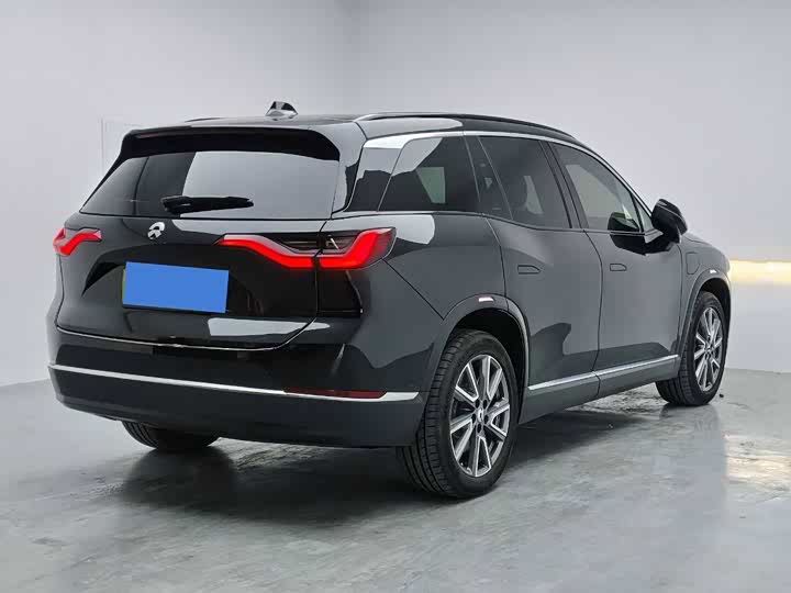 Фото 4 - Nio ES8