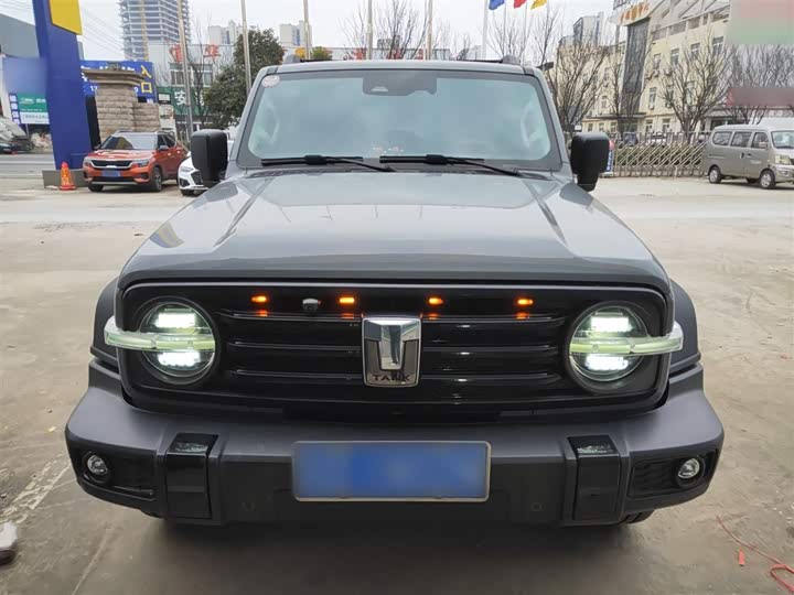 Фото 3 - Tank 300