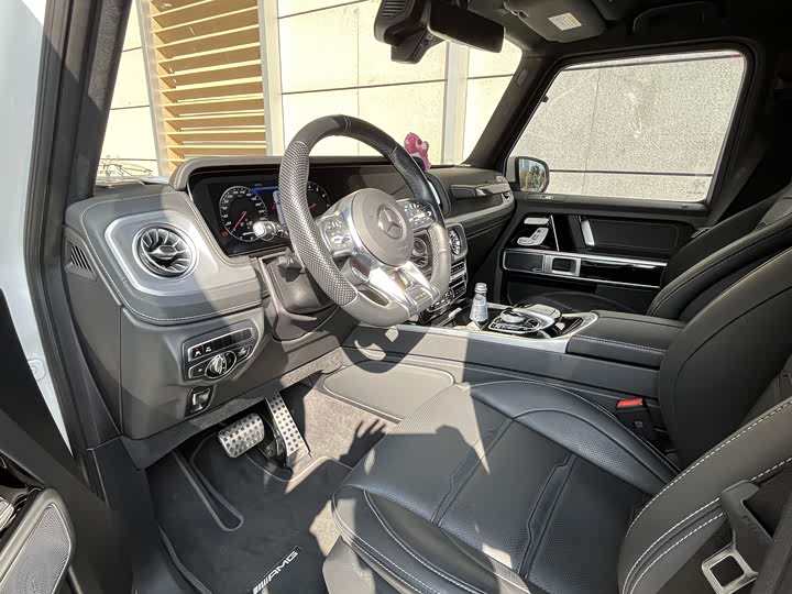 Фото 7 - Mercedes-Benz G-Class AMG