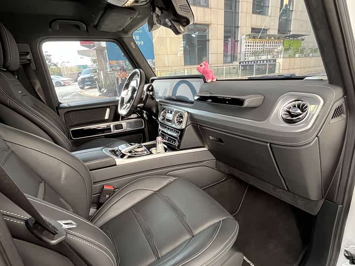 Фото 8 - Mercedes-Benz G-Class AMG