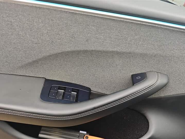 Фото 7 - Tesla Model 3