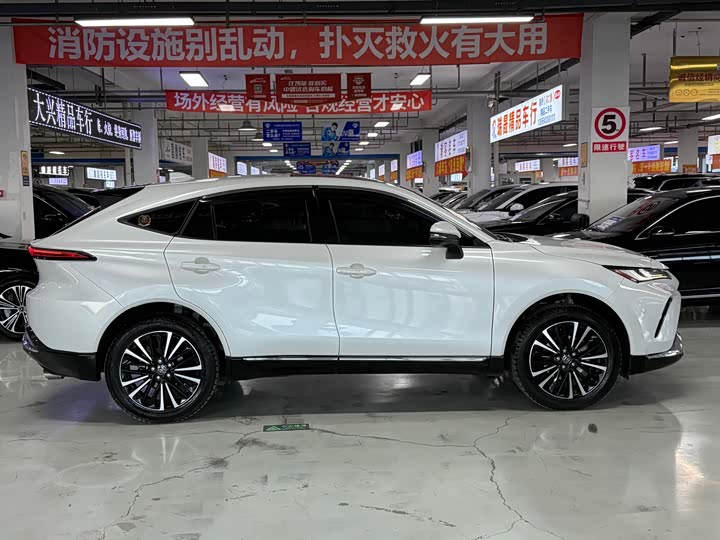 Фото 4 - Toyota Venza