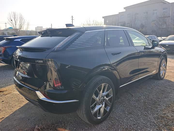 Фото 3 - Cadillac Optiq