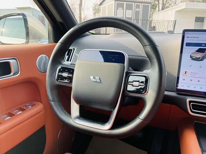 Фото 8 - LiXiang L8