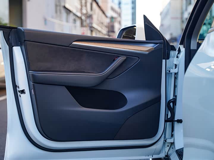 Фото 7 - Tesla Model Y