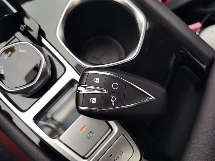 Фото 9 - Changan Eado Plus