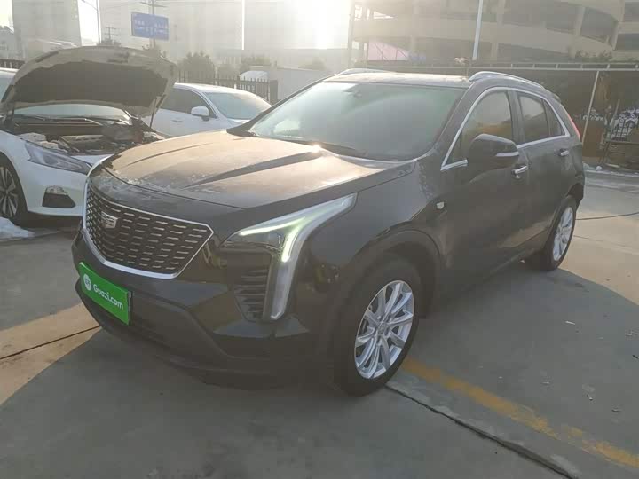 Фото 2 - Cadillac XT4