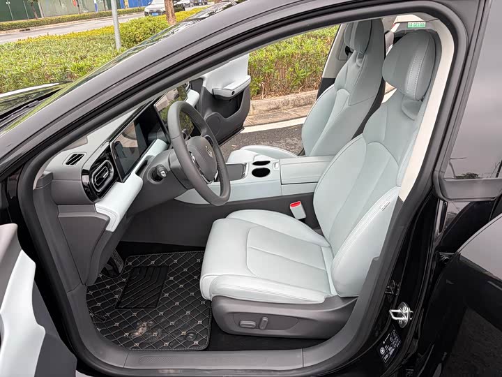 Фото 8 - Leapmotor C01