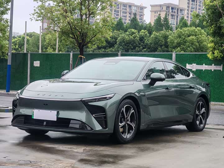 Фото 1 - Exeed Sterra ES