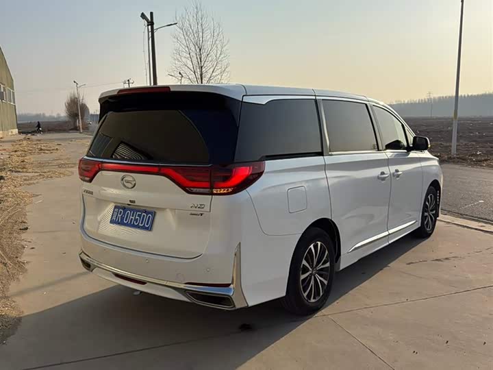 Фото 3 - GAC Trumpchi M8