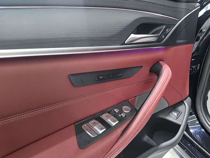 Фото 7 - BMW 5 Series