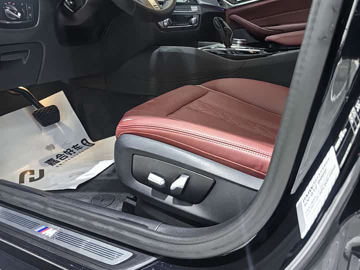 Фото 8 - BMW 5 Series