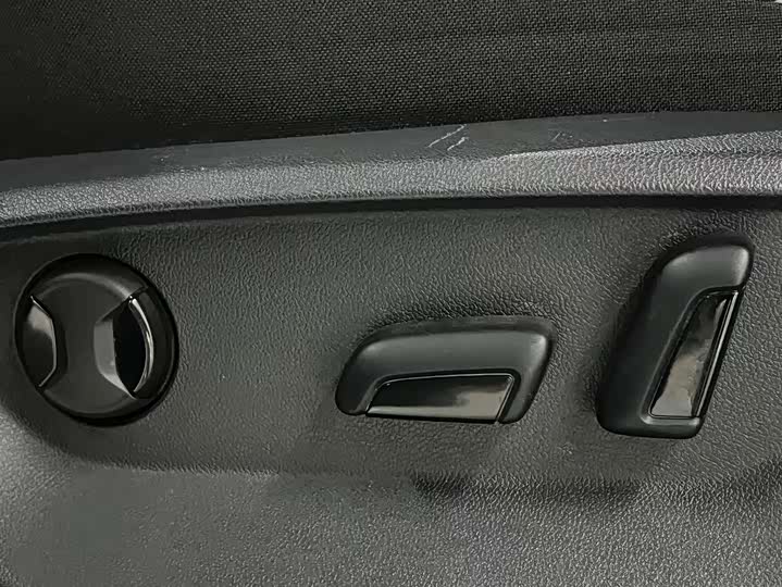 Фото 4 - Volkswagen Tayron