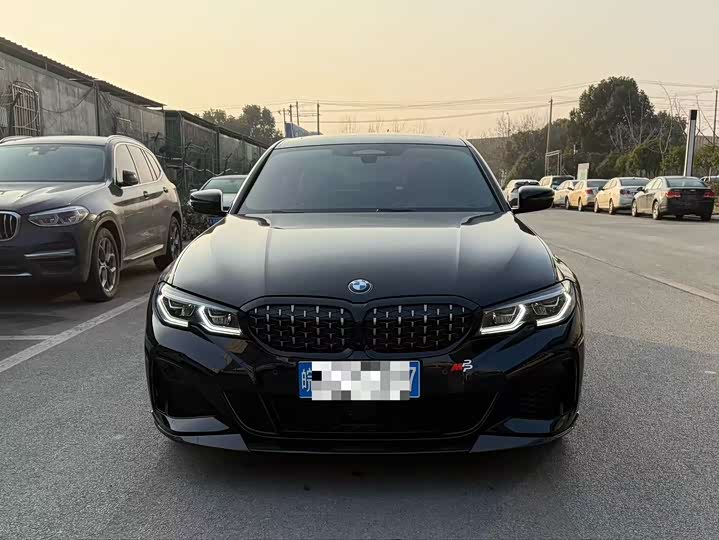 Фото 1 - BMW 3 Series