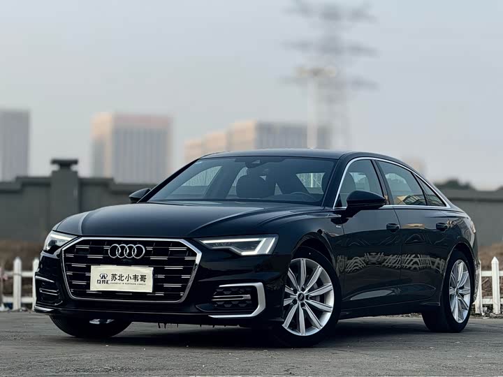Фото 2 - Audi A6L