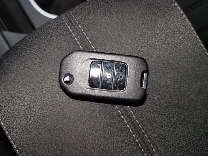 Фото 9 - Honda Breeze