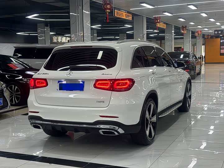 Фото 4 - Mercedes-Benz GLC-Class