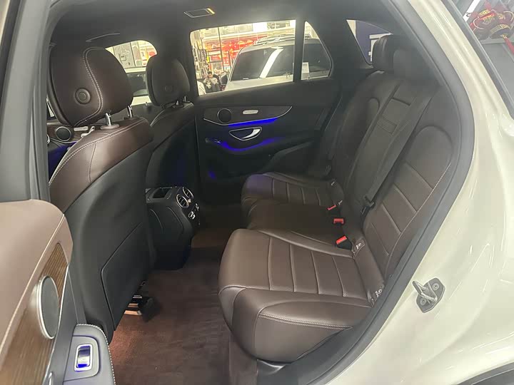 Фото 9 - Mercedes-Benz GLC-Class